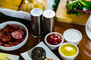 Condiment Set