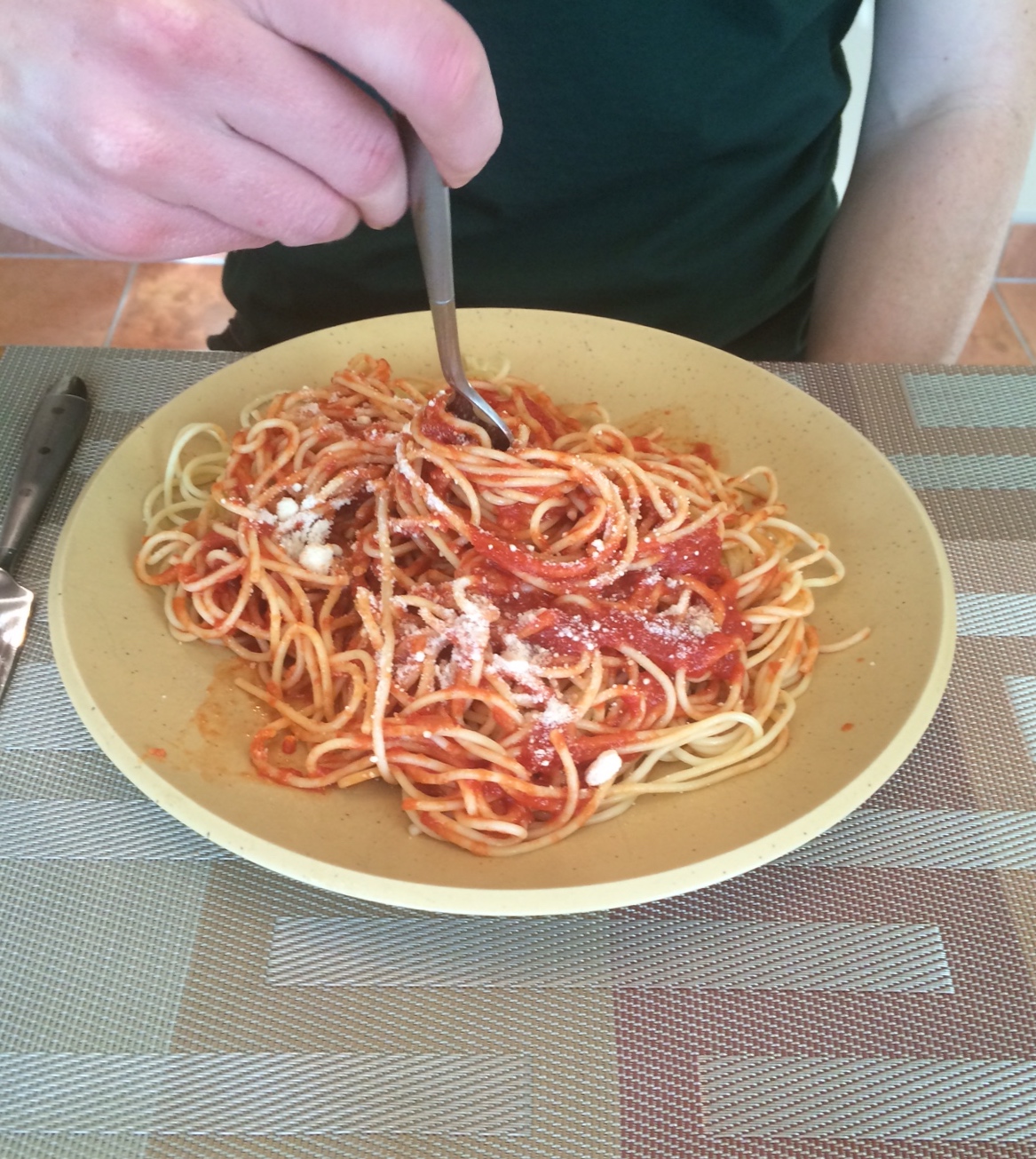How to Eat Spaghetti