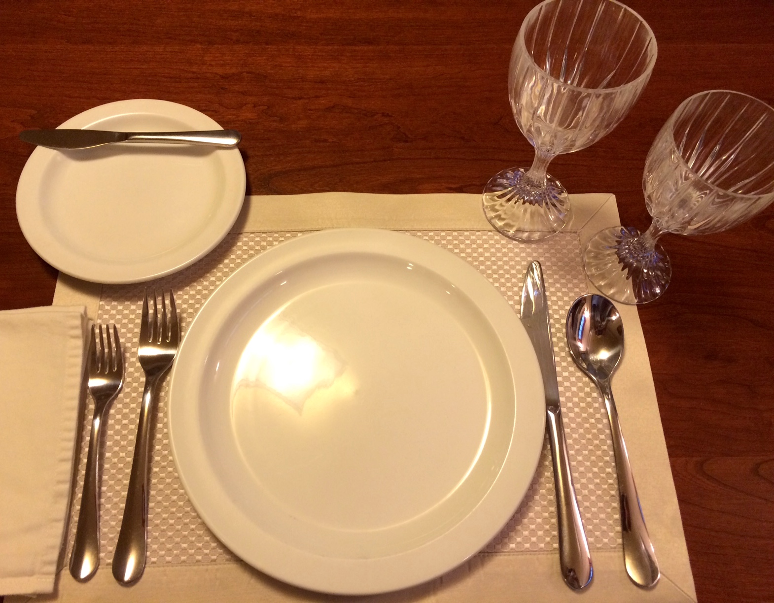 Three-course Place Setting